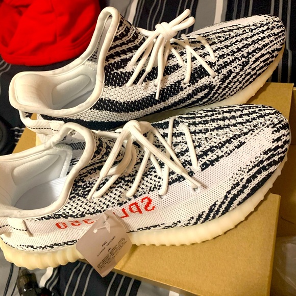 Yeezy 350 Boost V2 “Zebra” - Picture 1 of 4
